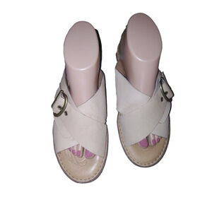 Beige Leather Cross-Strap Slide Sandals - Women